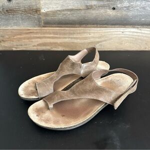 Dankso Reece Sandal Flat Leather Adjustable Stone Waxy Burnished Comfort 41/10.5